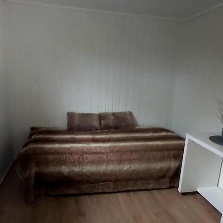 Aurora Rooms In Shared Apartment Nr2 We Are Doing Privet Northen Lights Trips, Reindeer Trip And Fjord Sommaroy Trip 特罗姆瑟 外观 照片